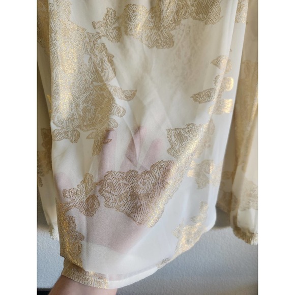 NWT Tendency Embordered Floral Off the Shoulder Womens Top M - Picture 6 of 9